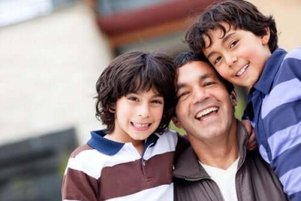 Aiuto alle famiglie monogenitoriali